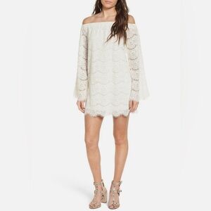 NWT White Lace Dress Off-The-Shoulder XS 🤍